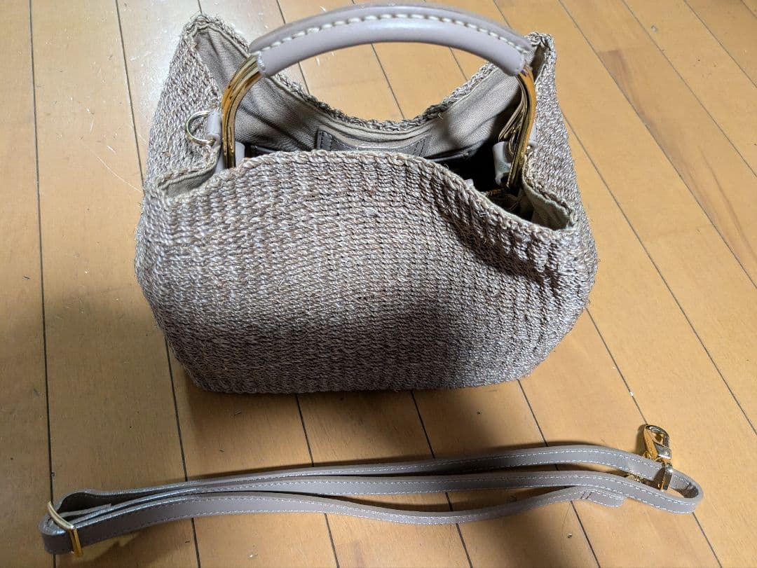 VIOLA D'ORO ベージュ かごバッグ