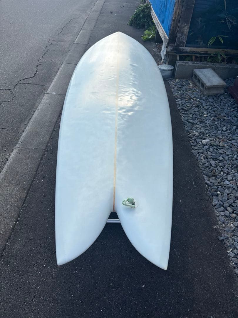 フィッシュ　プレイスメント　ハル　6.8 ジャックベリアン　サーフボード