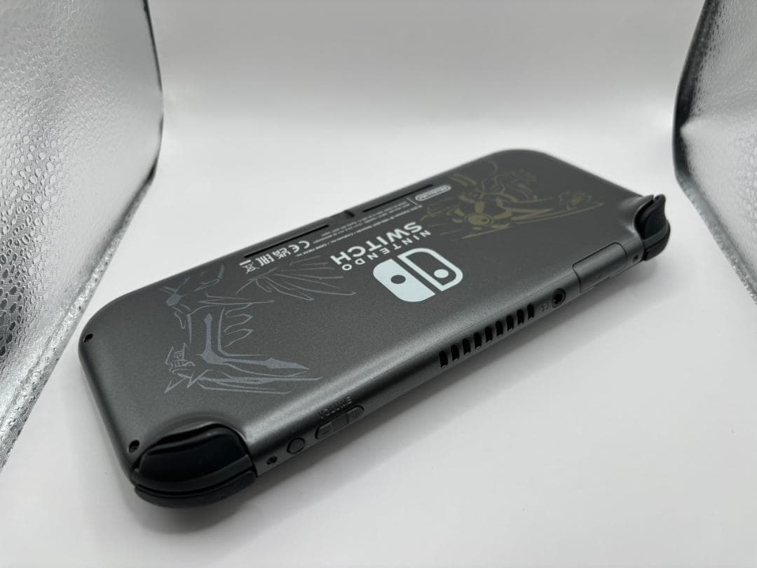 Nintendo Switch Lite ディアルガ・パルキア　本体のみ