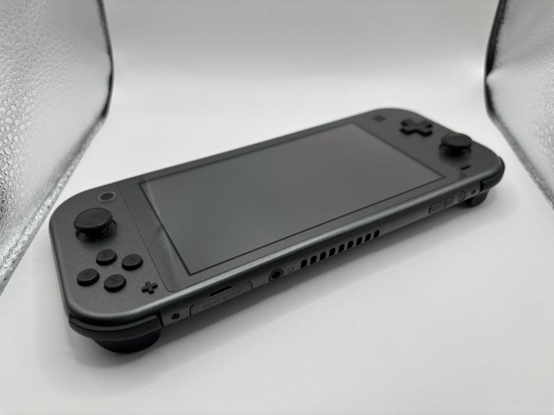 Nintendo Switch Lite ディアルガ・パルキア　本体のみ