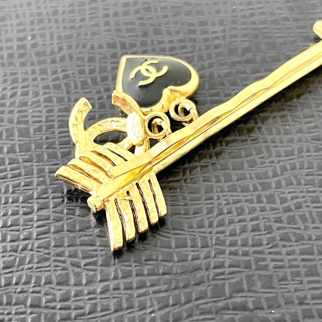 シャネル　CHANEL ヘアピン　ココマーク　ゴールド　ハート　ブラック　黒