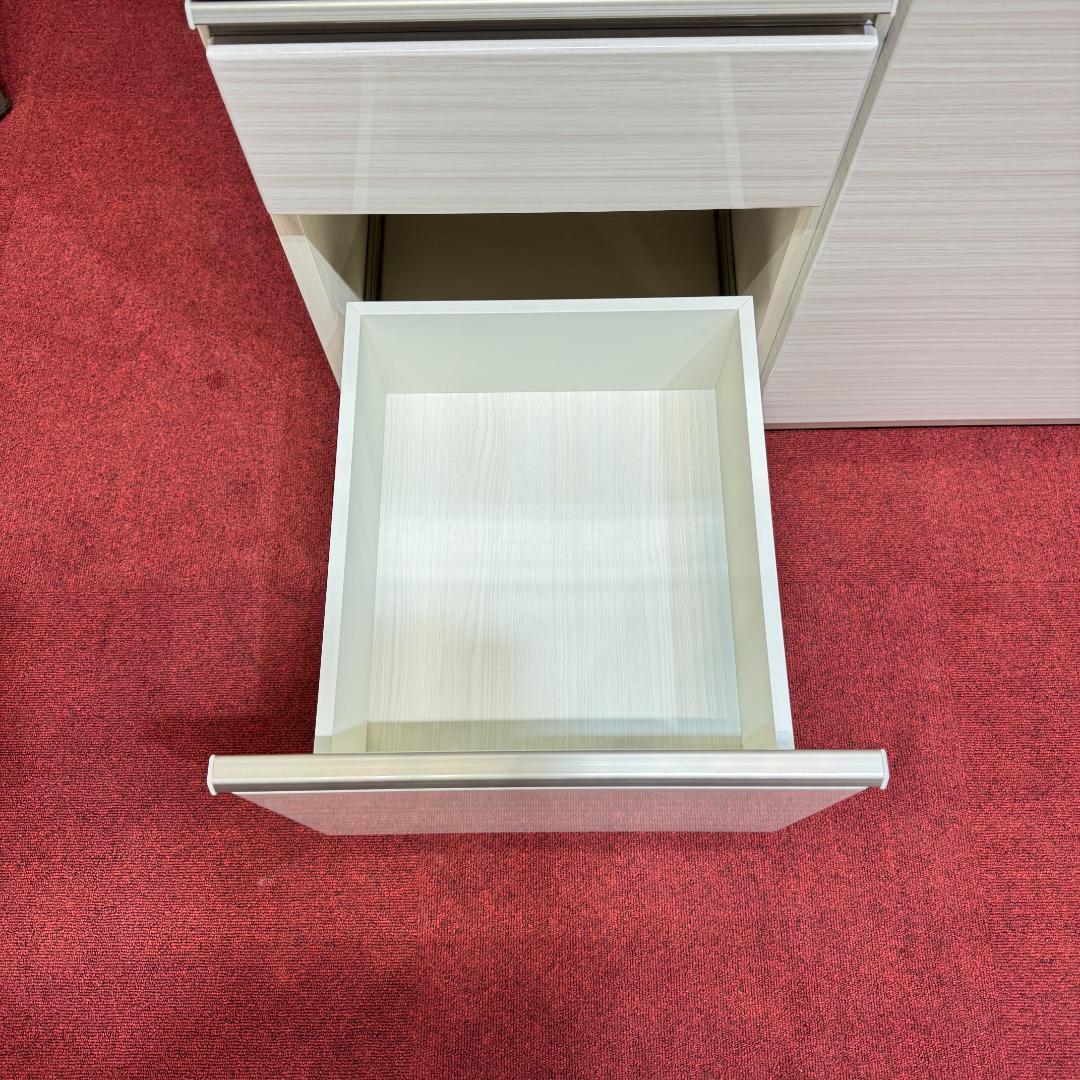 東京23区送料無料　マンション展示場未使用品　キッチンカウンター