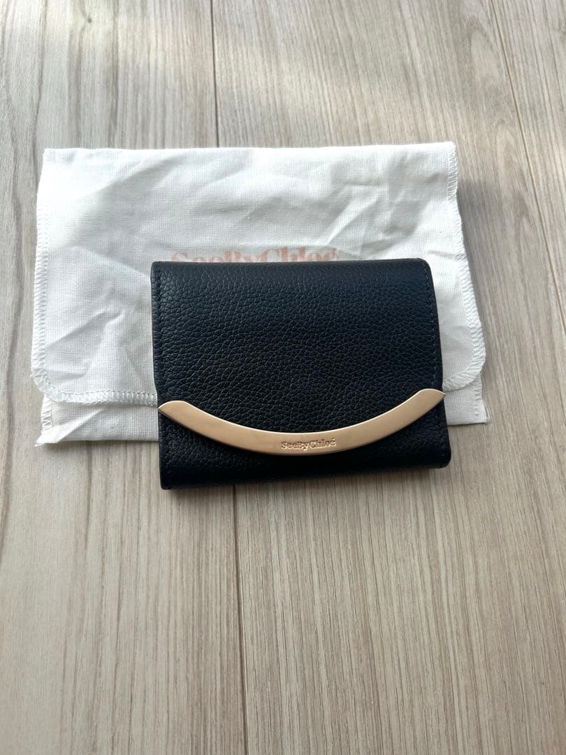 【新品】SeeBy Chloe 三つ折り財布