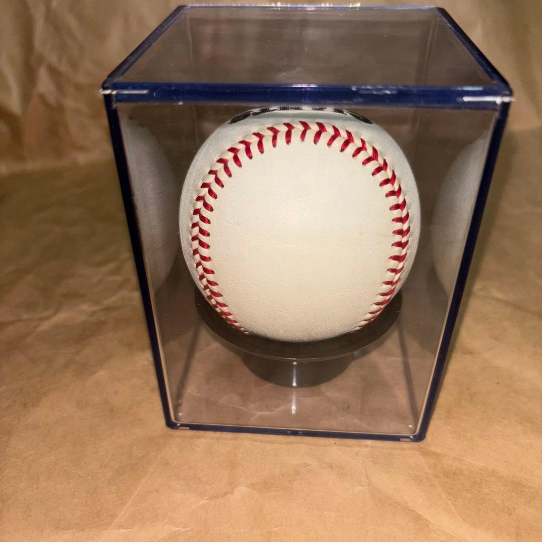 坂本勇人　直筆サインボール　61