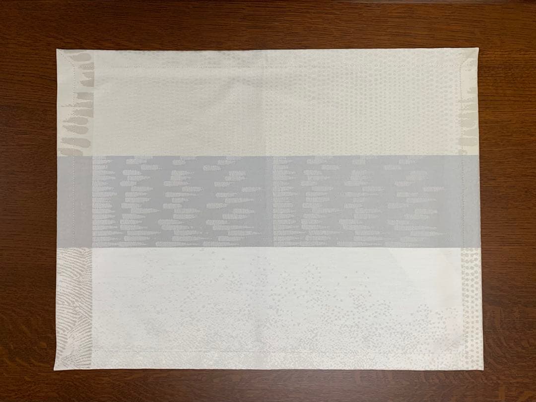 新品　ガルニエ・ティエボー ランチョンマット　4枚