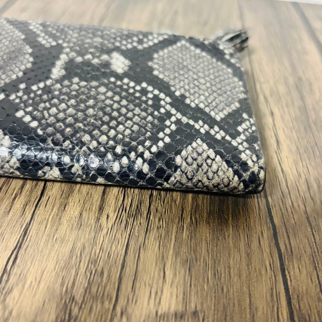 美品◎ アニヤハインドマーチ 長財布 パイソン柄 タッセル