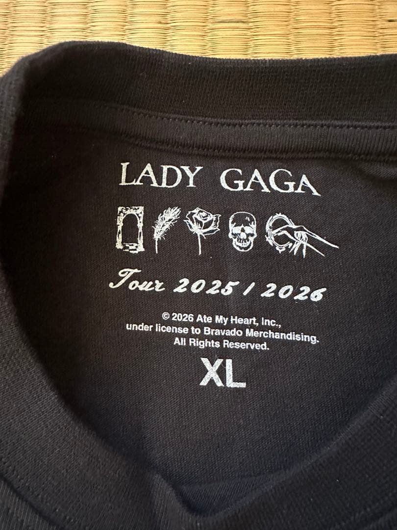 レディー・ガガ The Mayhem Ball ツアーTシャツ XLサイズ 黒
