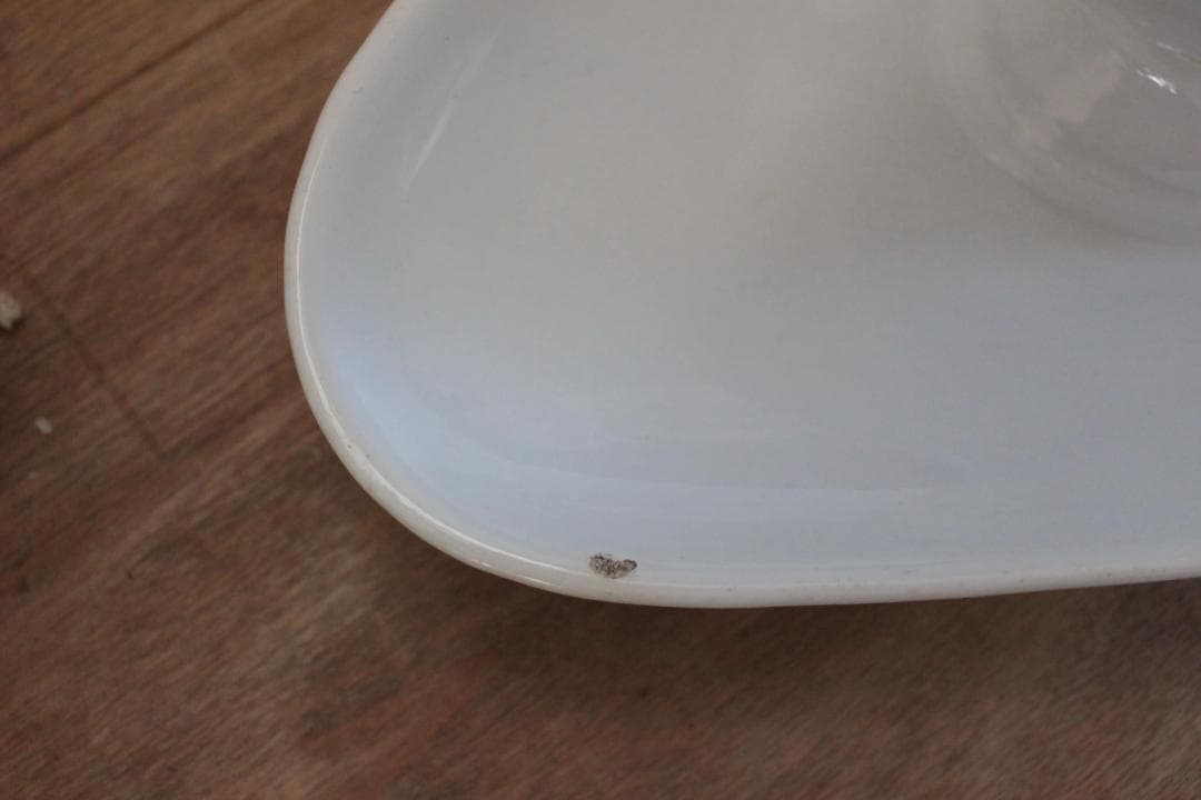 Saint-Amand【サンタマン】白のソーシエール/フランスアンティーク