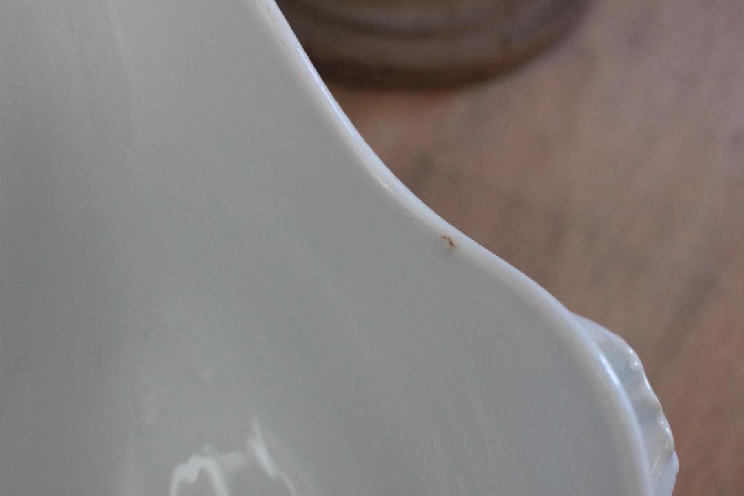 Saint-Amand【サンタマン】白のソーシエール/フランスアンティーク