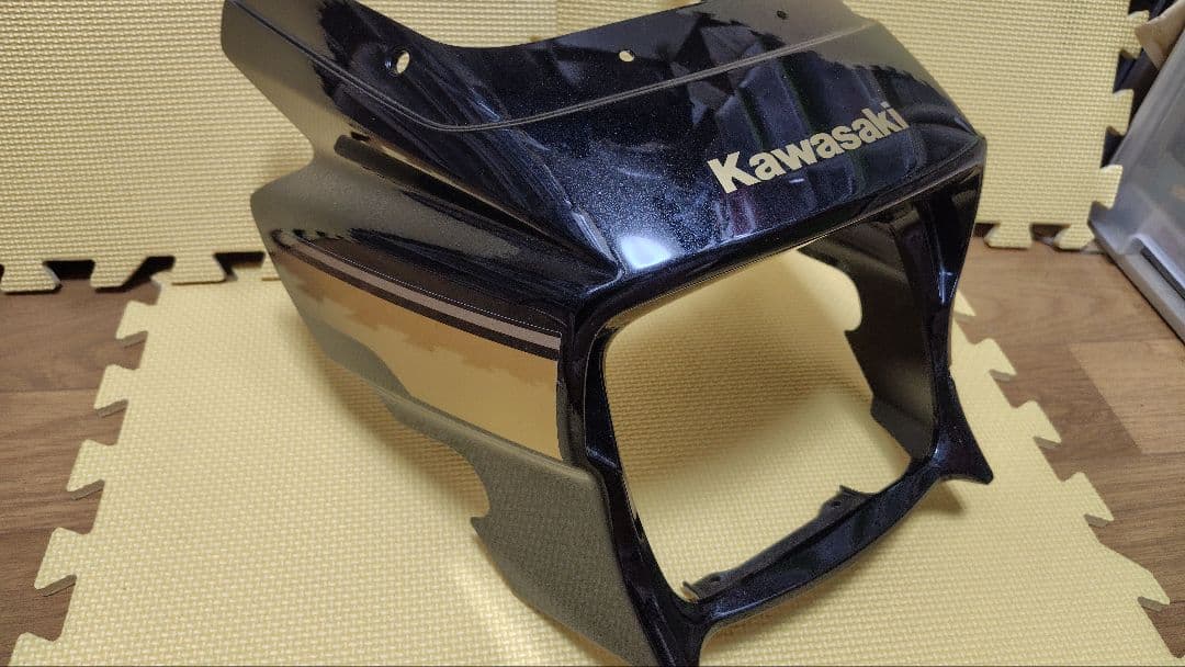 ZRX1200DAEG フロントビキニカウル　割れなし