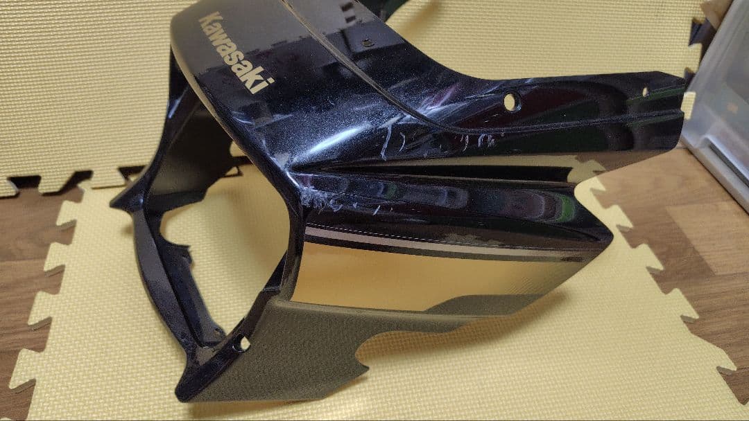 ZRX1200DAEG フロントビキニカウル　割れなし