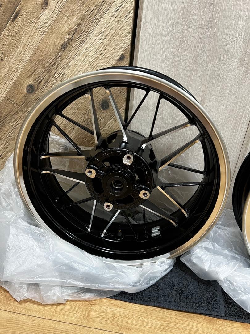 Z900RS イエローボール 純正ホイール 前後セット