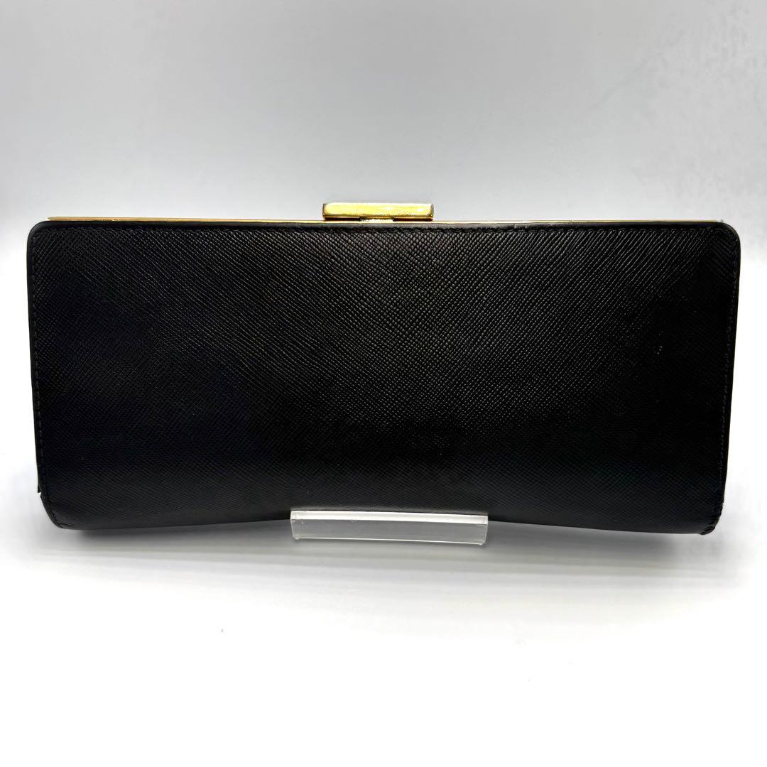 琥珀　　　　PRADA ブラックレザー 長財布　黒　プラダロゴ