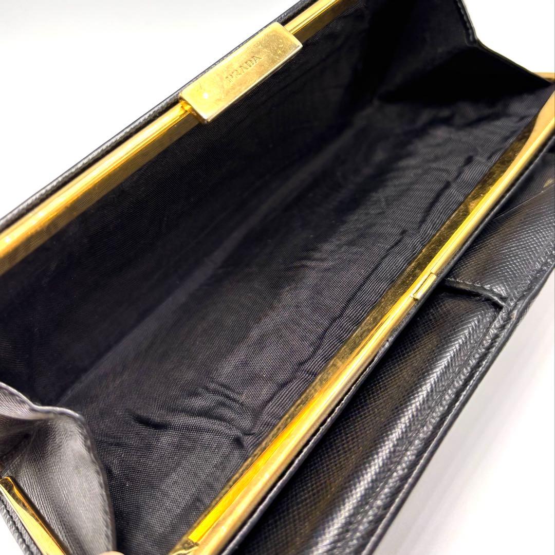 琥珀　　　　PRADA ブラックレザー 長財布　黒　プラダロゴ