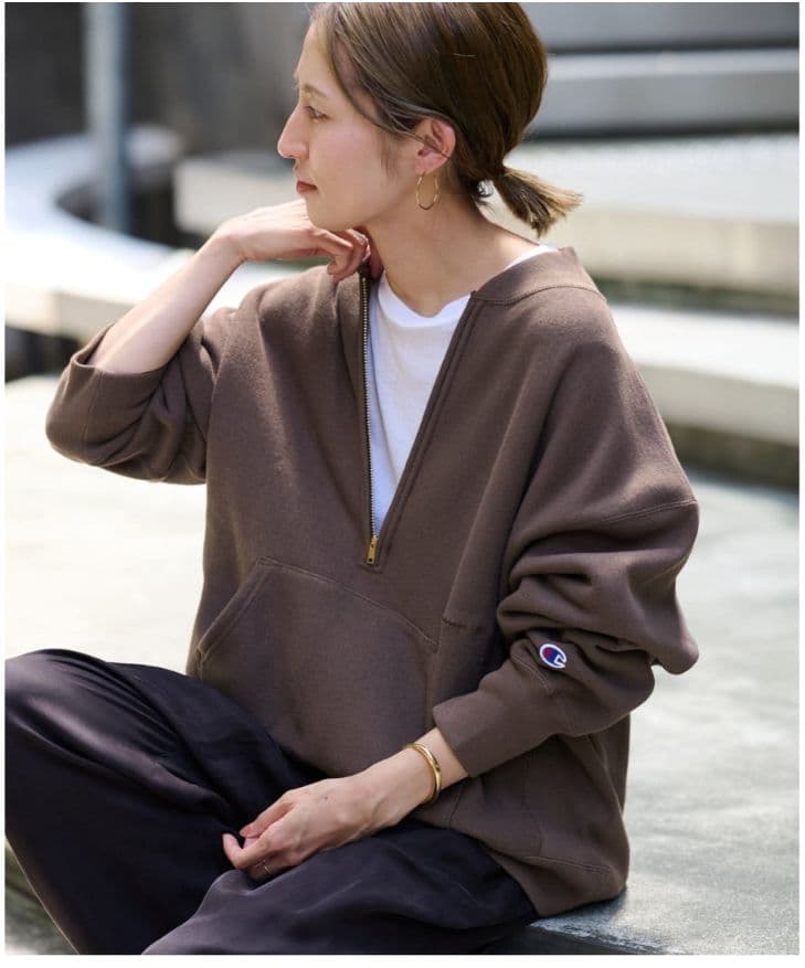 FRAMeWORK　即完売！大人気CHAMPIONハーフZIPスウェット