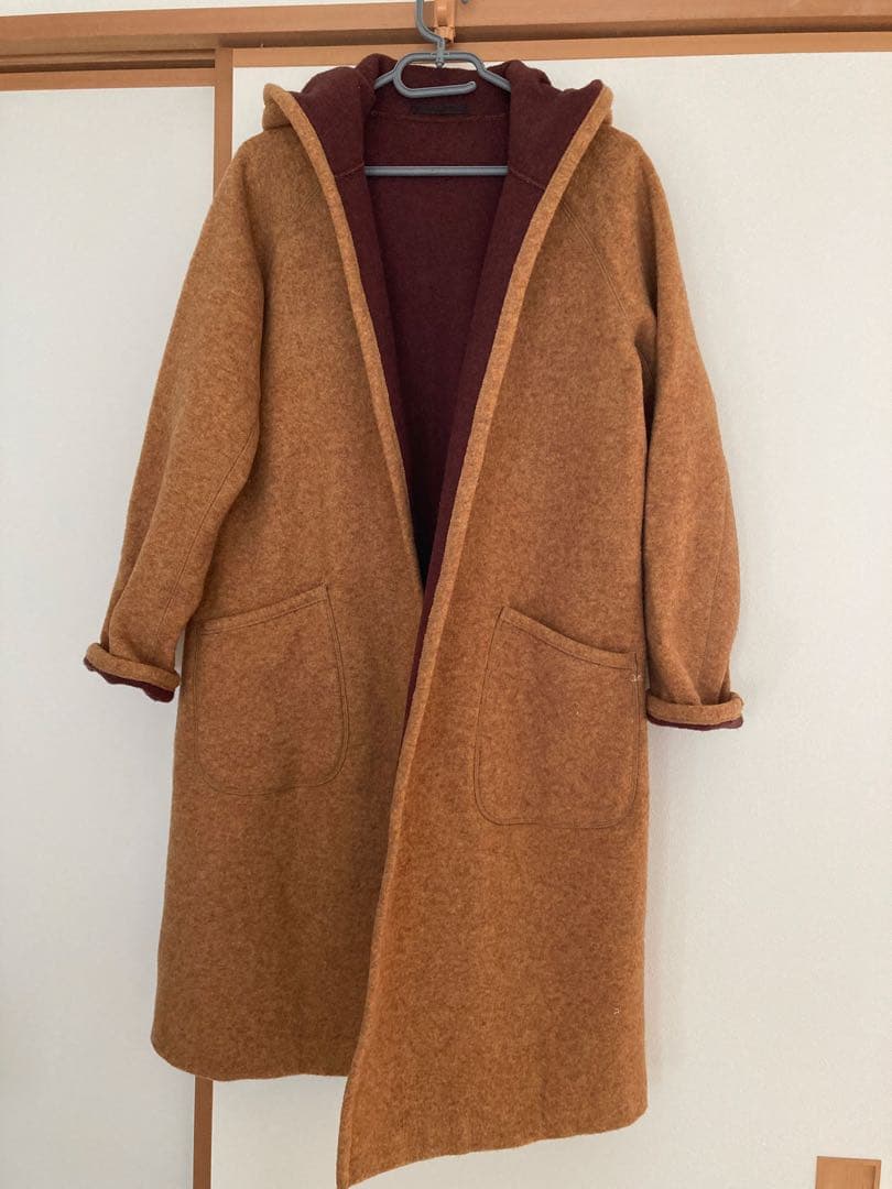 フード付きウールロングコート