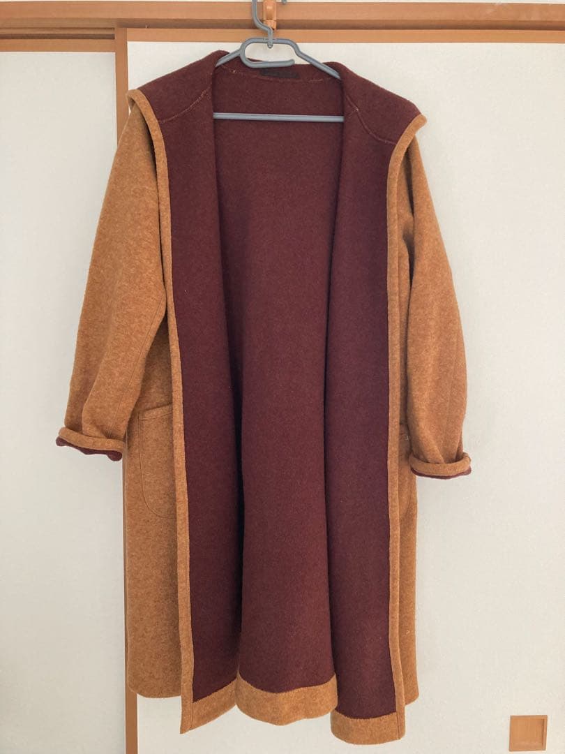 フード付きウールロングコート