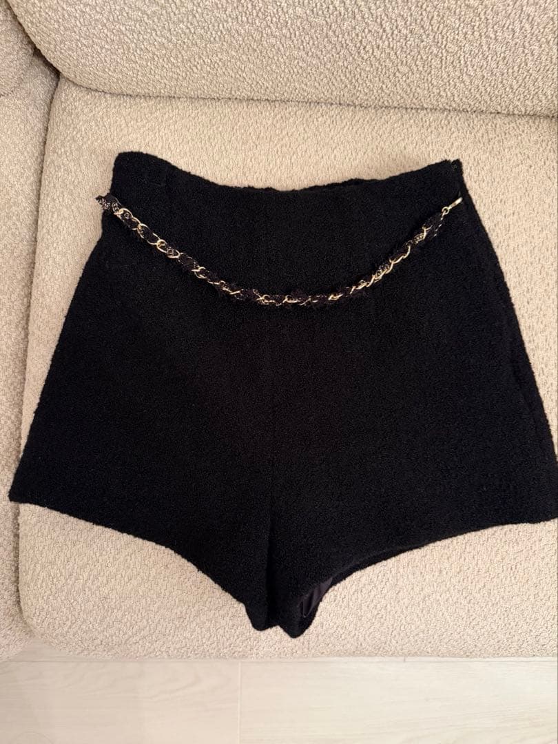 パンツ herlipto Chain Boucle Shorts