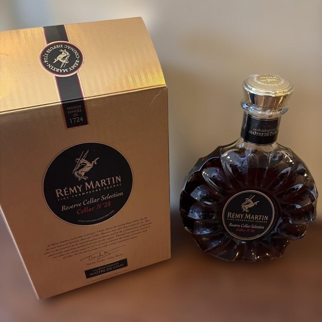 ツ*君様 【未開栓】レミーマルタン リザーブセラーセレクション Ｎ°28