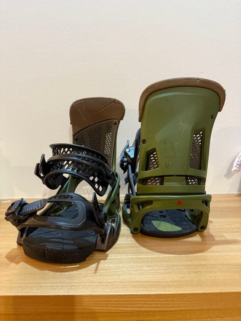 Burton マラビータ EST　メンズ バイン　　Mサイズ