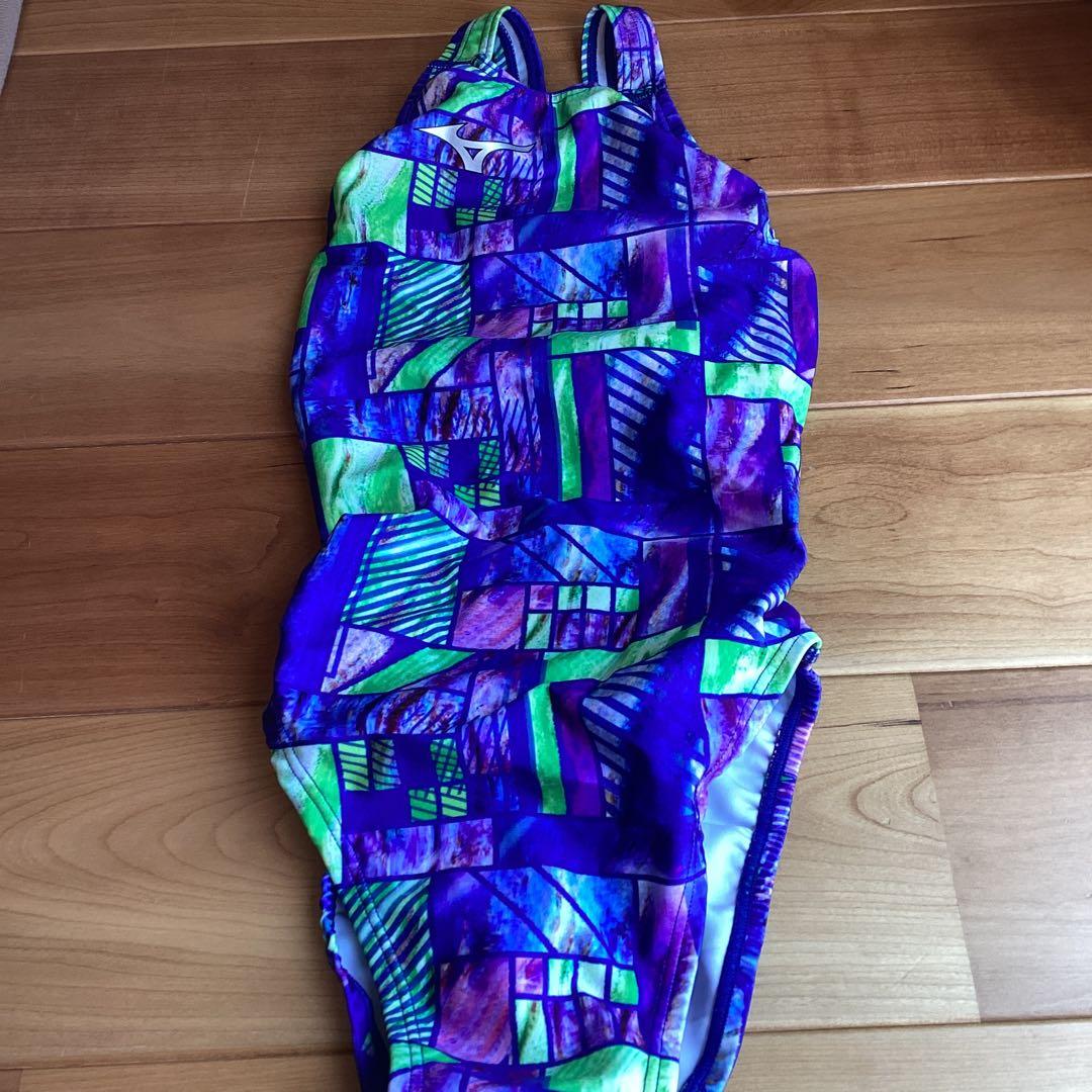 ミズノ　競泳水着　FINA