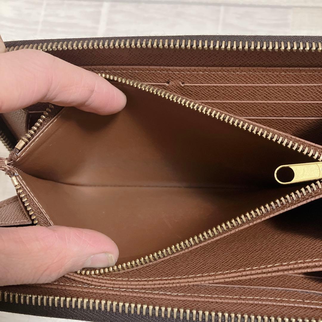 ルイヴィトン 長財布 ジッピーウォレット 新型モデル