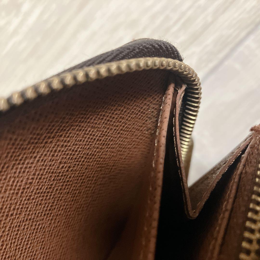 ルイヴィトン 長財布 ジッピーウォレット 新型モデル
