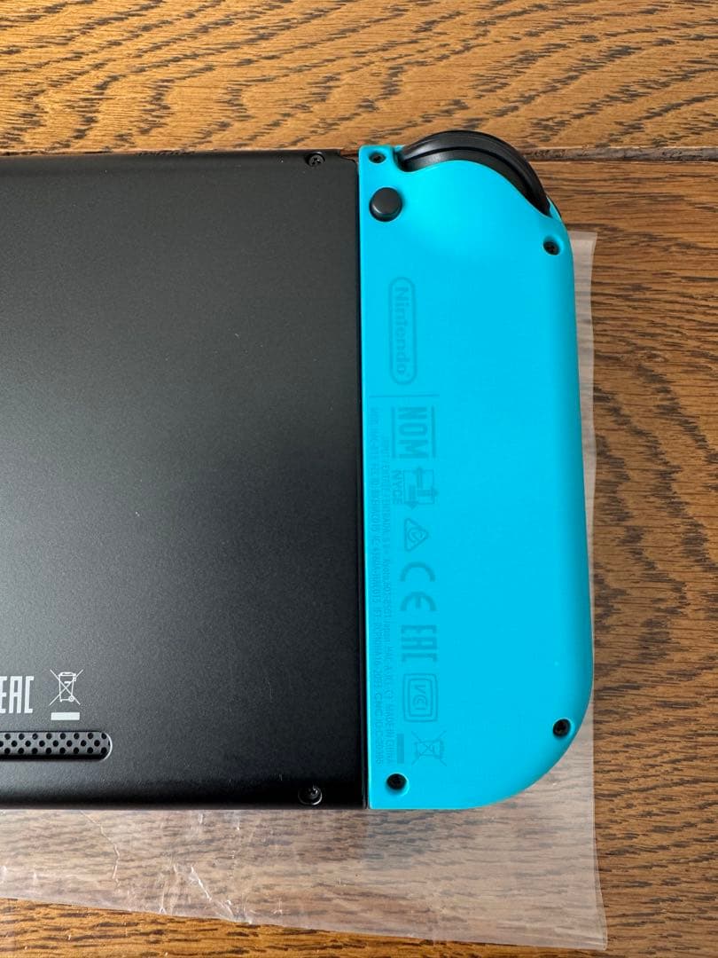 Nintendo ニンテンドー Switch 本体　スイッチ