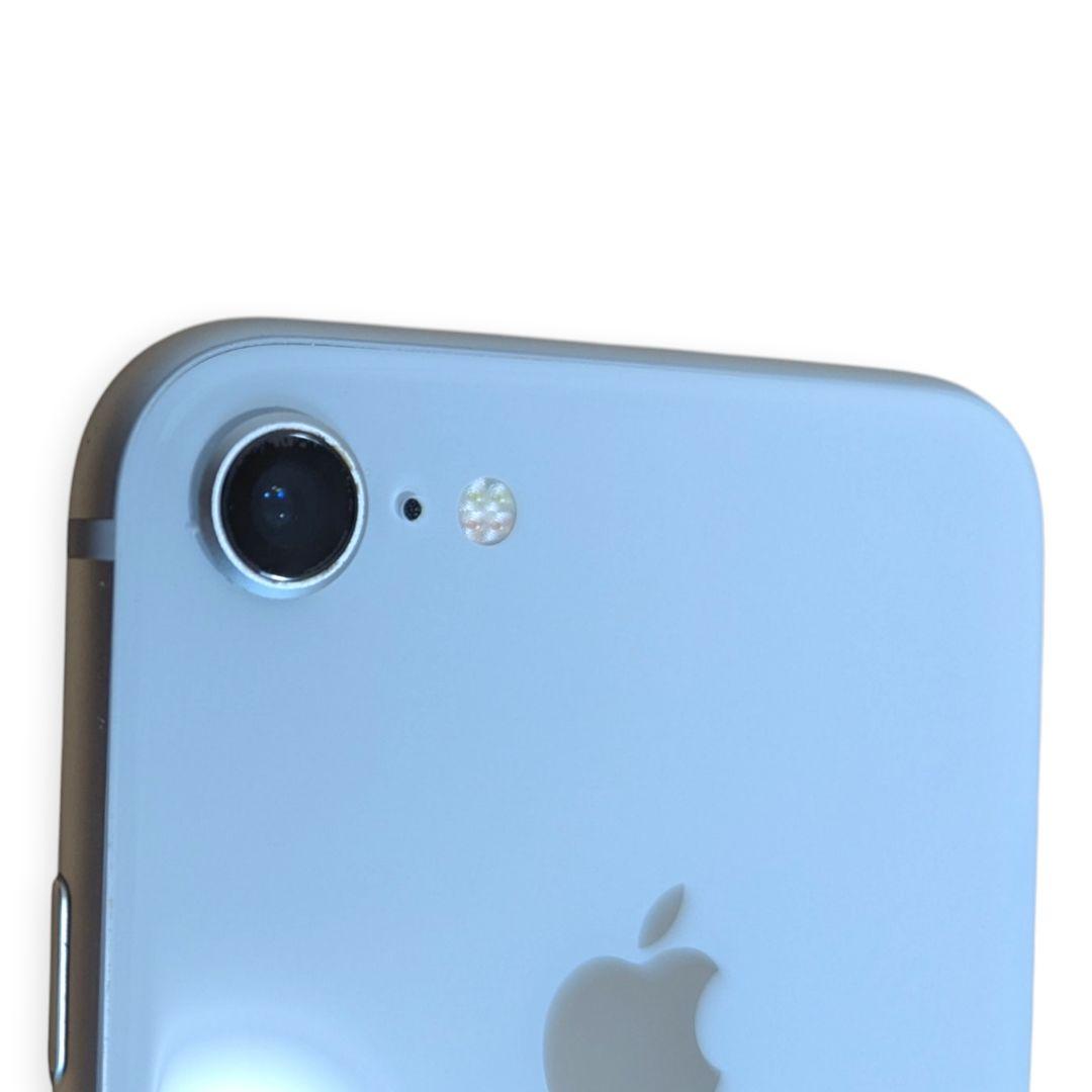 ​【極美品】iPhone 8 Silver 64 GB SIMフリー 本体85%