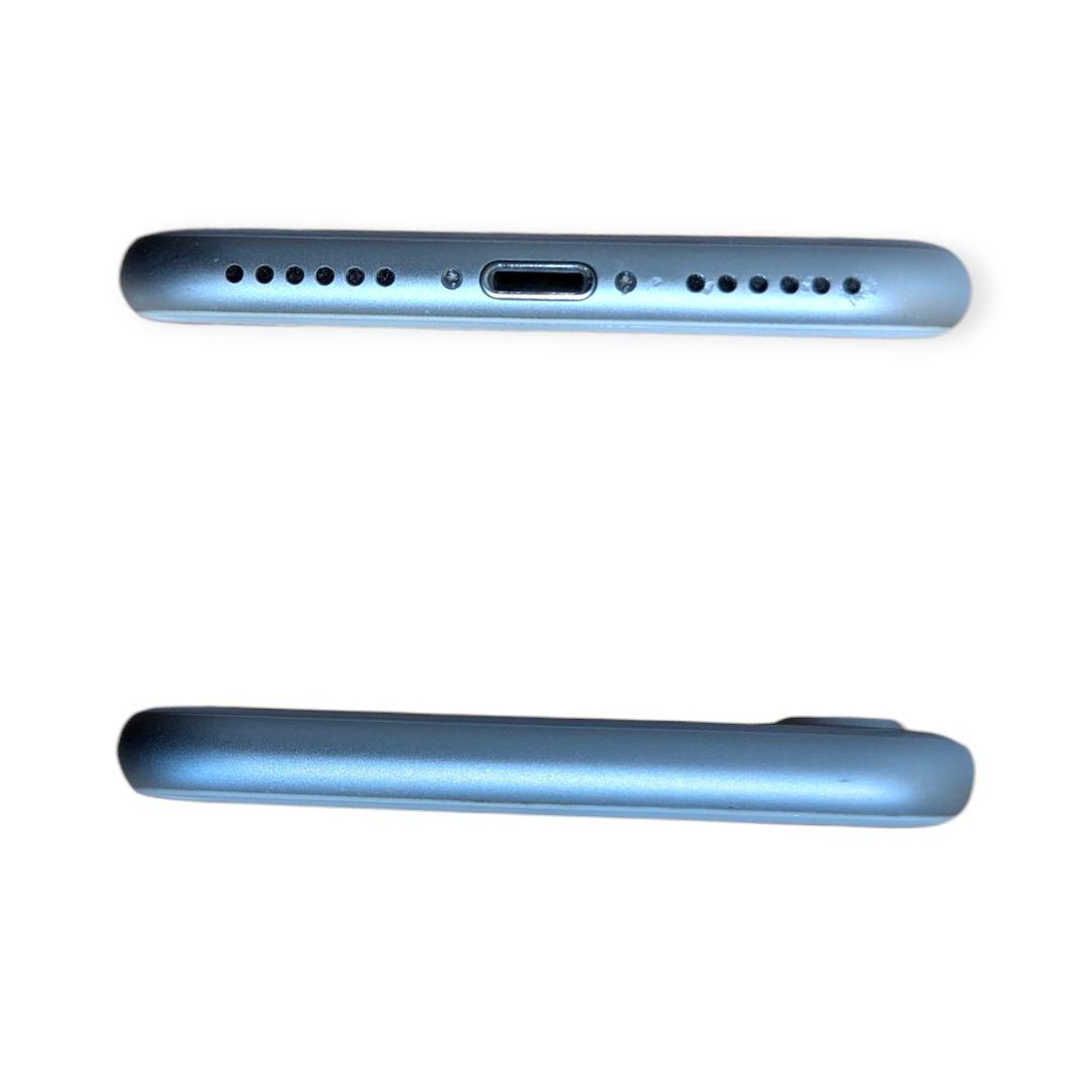 ​【極美品】iPhone 8 Silver 64 GB SIMフリー 本体85%