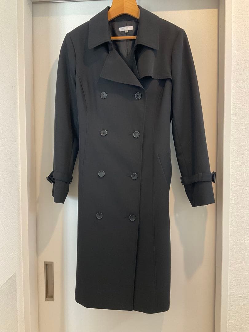 OverE ブラックトレンチコート　サイズ90