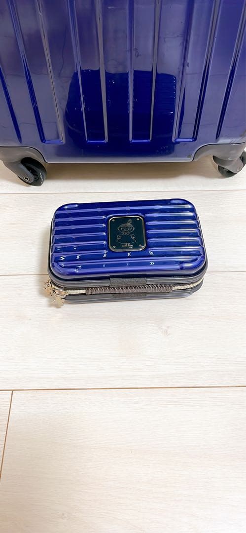 ムーミン フロントオープン型キャリーケース53L