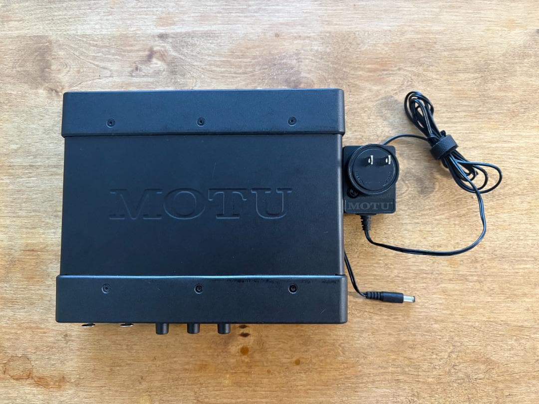 MOTU UltraLite mk5 オーディオインターフェイス