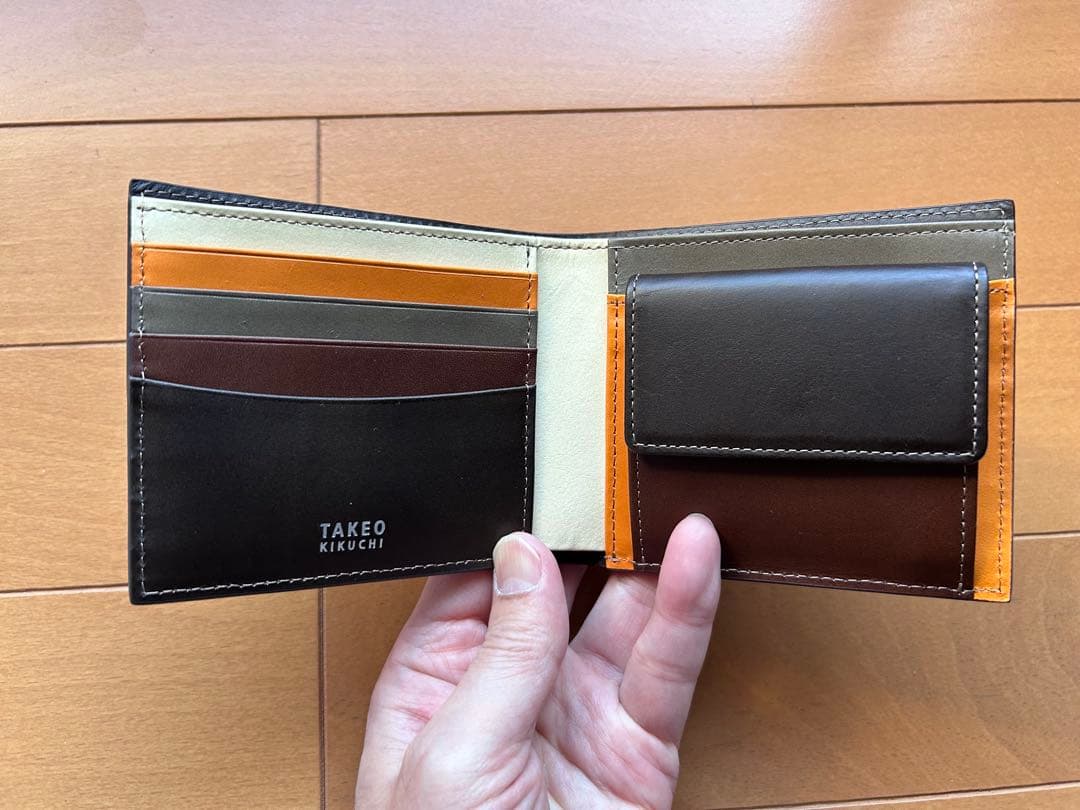 TAKEO KIKUCHI 二つ折り財布 茶レザー