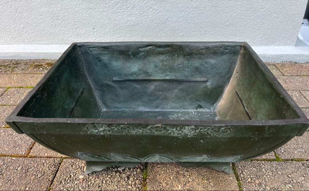 金属製(真鍮製)四角形 焚き火台 象の持ち手