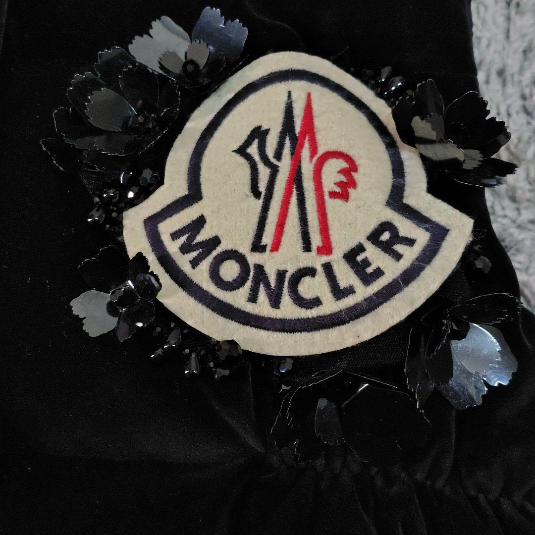 モンクレール Gemma ジェマ ダウンベスト フード ファー ベルベット 黒