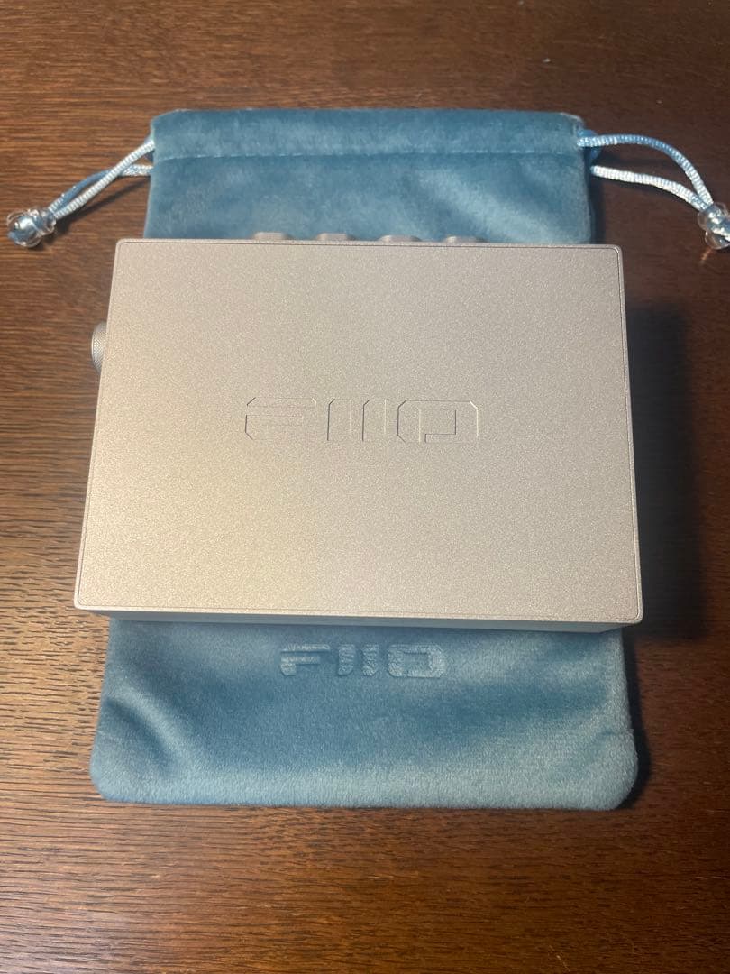 ほぼ新品　FIIO ポータブルカセット CP13 Transparent 透明