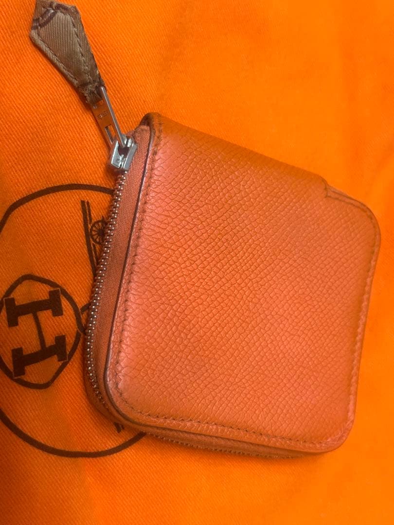 新年価格　HERMES エルメス アザップ コンパクト シルクイン ケース