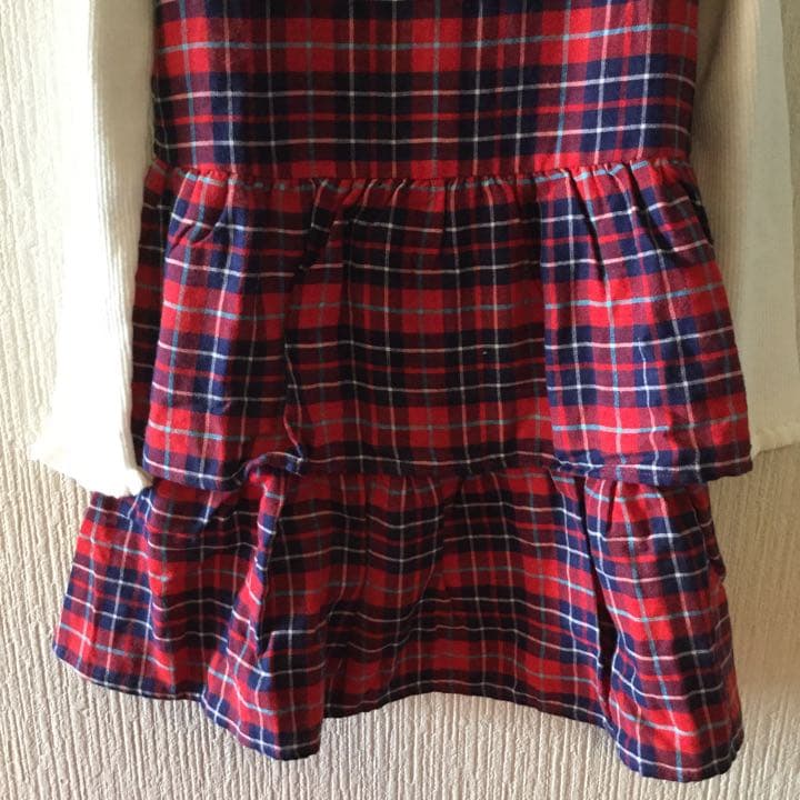 新品タグ付き ミキハウス 女の子 タートルネックセーター ワンピース 130