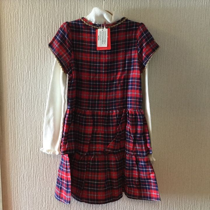 新品タグ付き ミキハウス 女の子 タートルネックセーター ワンピース 130