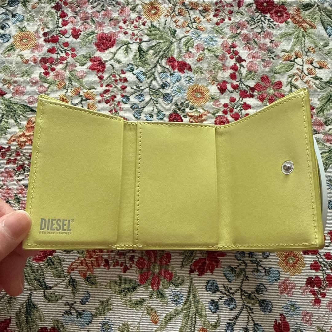 たこ　DIESEL イエロー 三つ折り財布