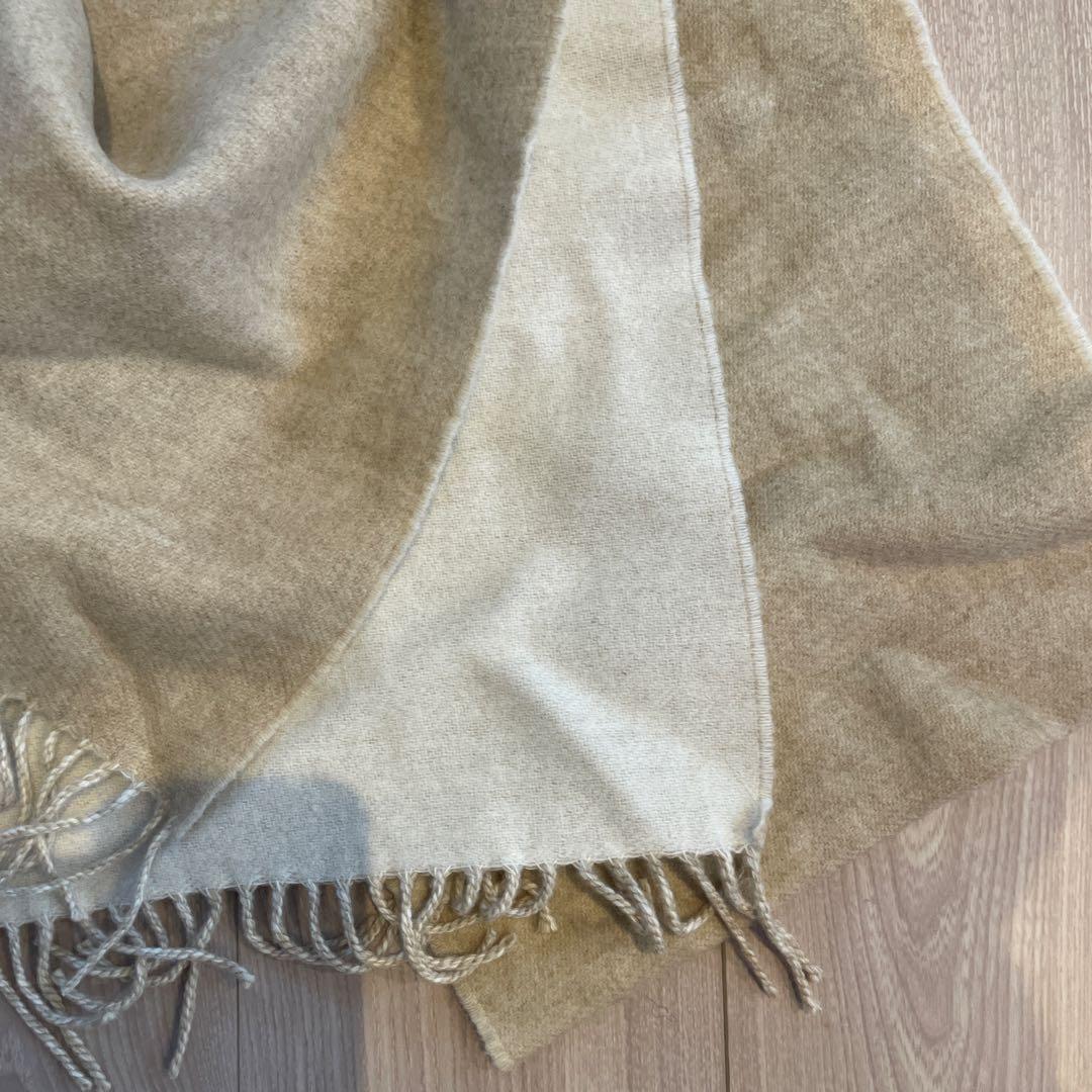 マフラー　ロエベ