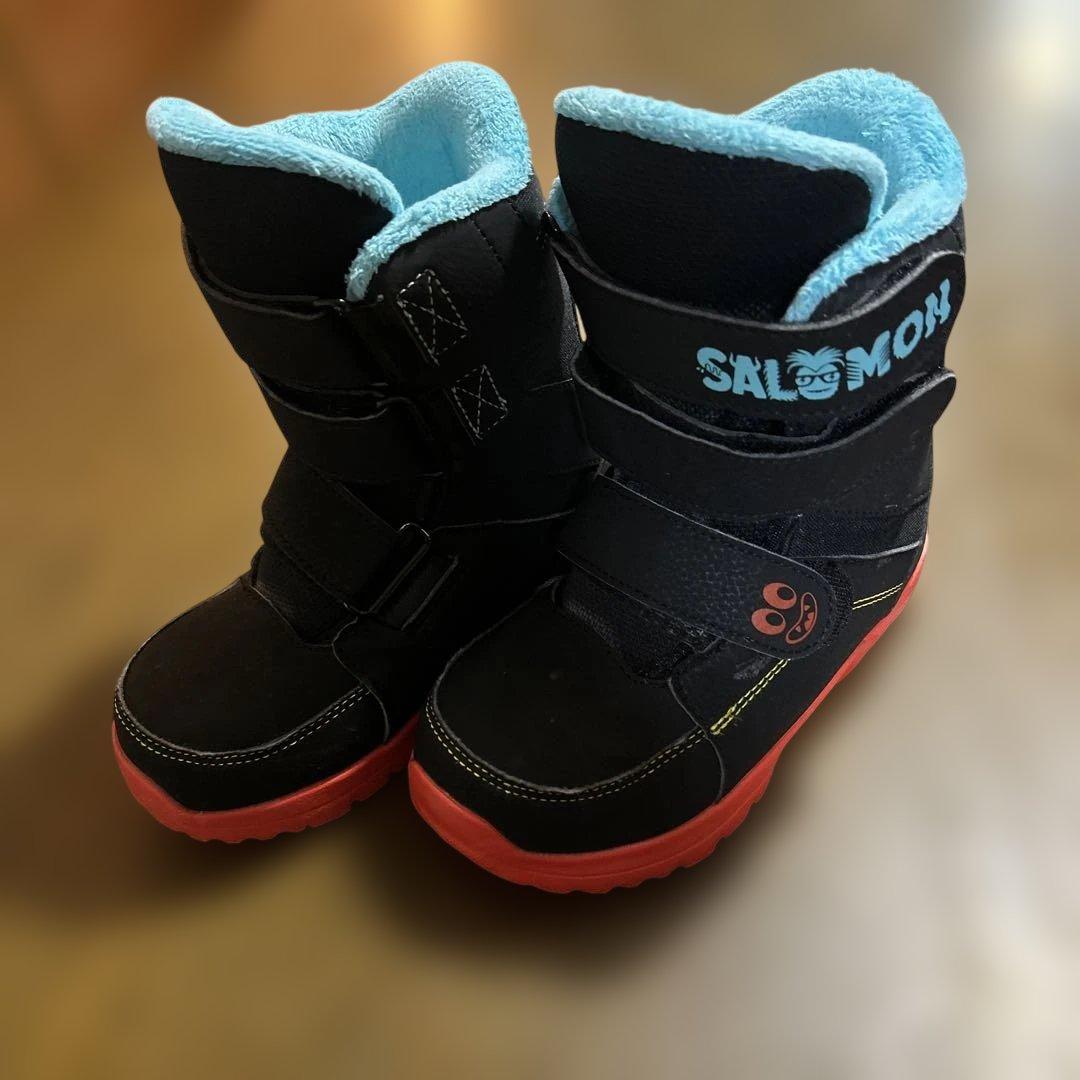 SALOMON BE@RBRICK キッズ　スノーボード　3点セット