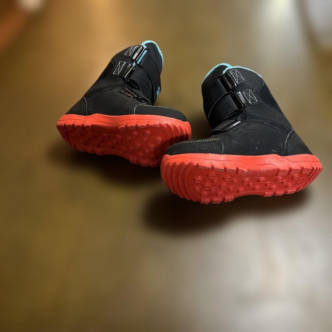 SALOMON BE@RBRICK キッズ　スノーボード　3点セット