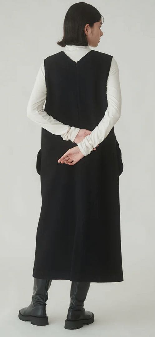 ☆新品☆ブラーミン ライトブラウン Vネック ファーポケット ジャンパースカート