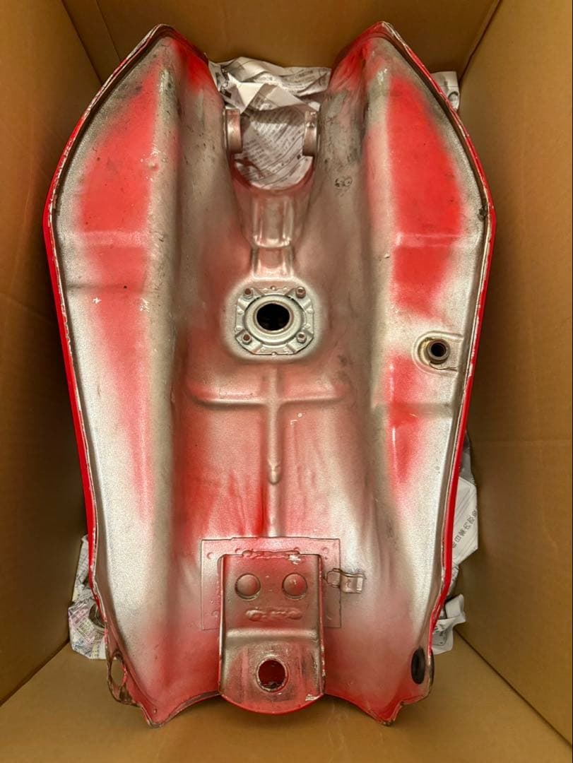 CBX400 純正タンク