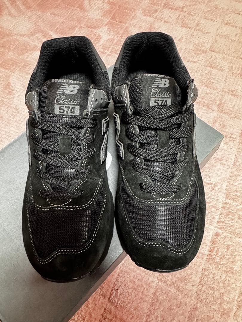 New Balance 574 オールブラック スニーカー (ML574EVE)