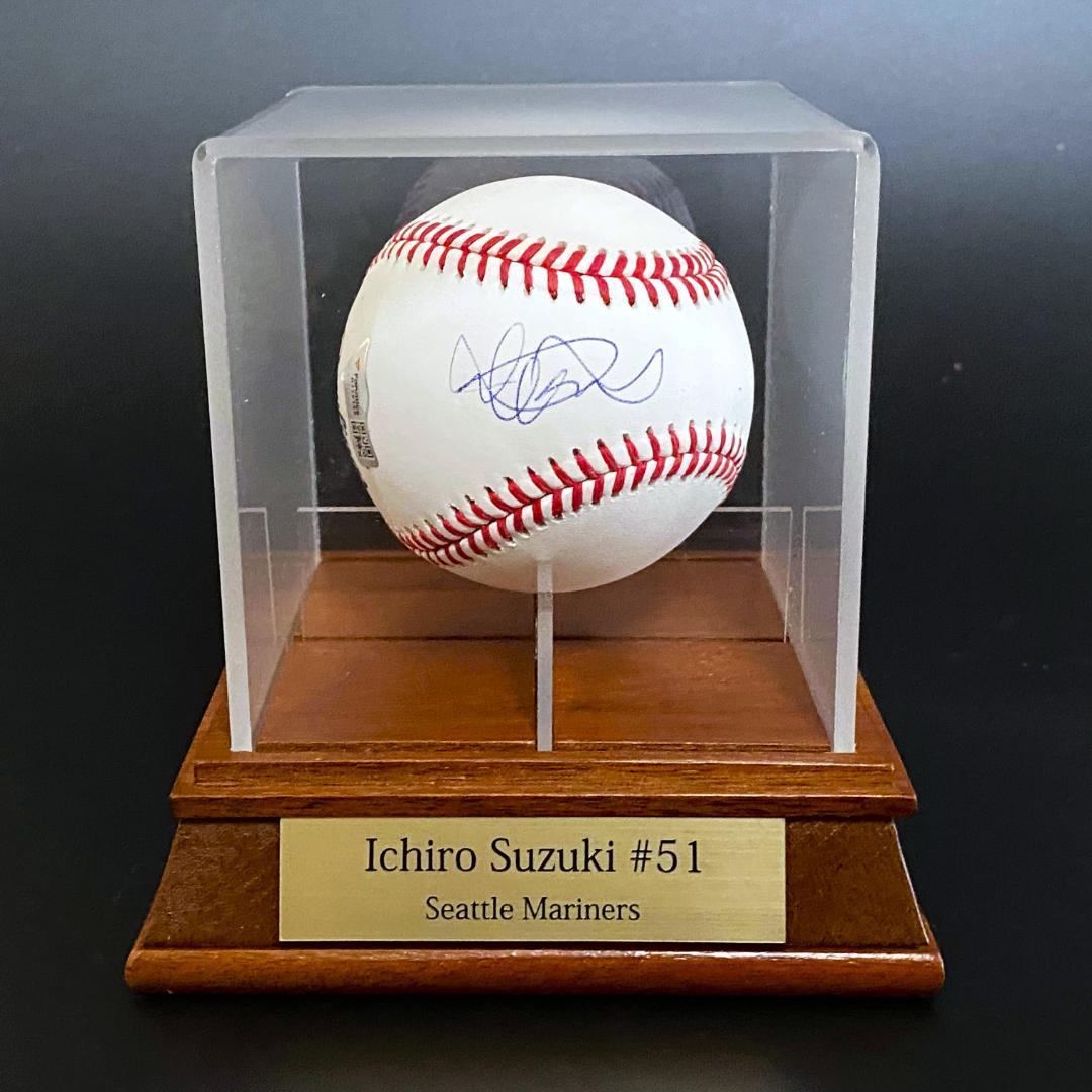 【至宝】イチロー★直筆サインベースボール★写真付き