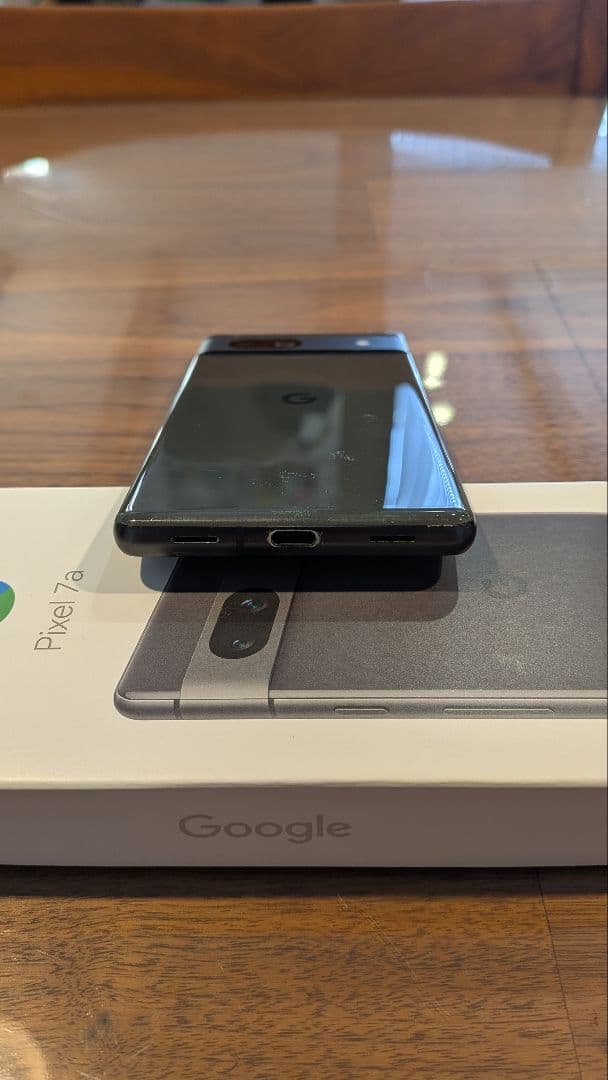 Google Pixel 7a 本体 チャコール　美品　SIMフリー