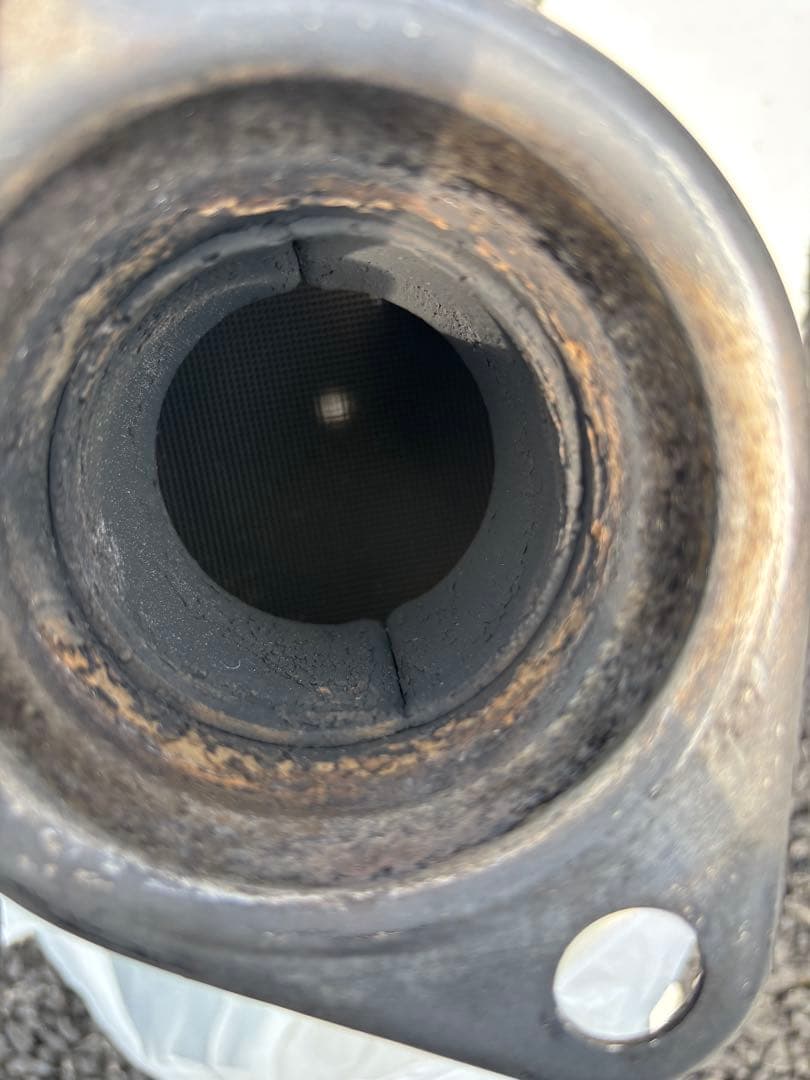 EK9 純正触媒 ネジ穴修正必要